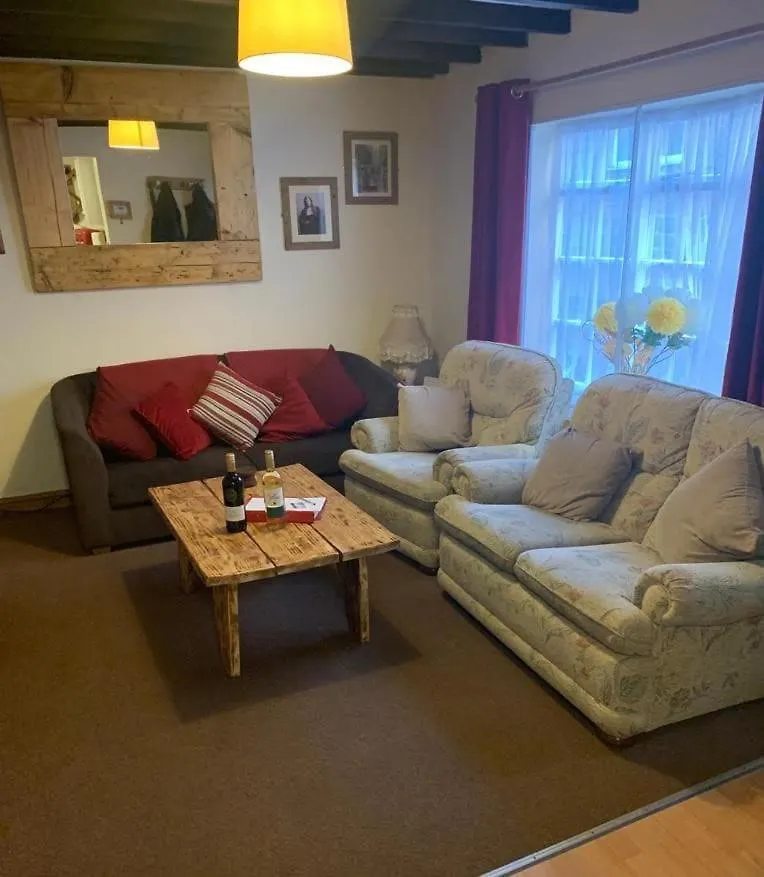 Awd Tuts 17Th Century Cottage By The Harbour Whitby 0*,  Velká Británie